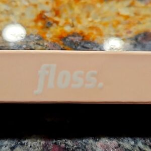 FLOSS Lip Advocate in “proof” (Brand New in Box!)💘
